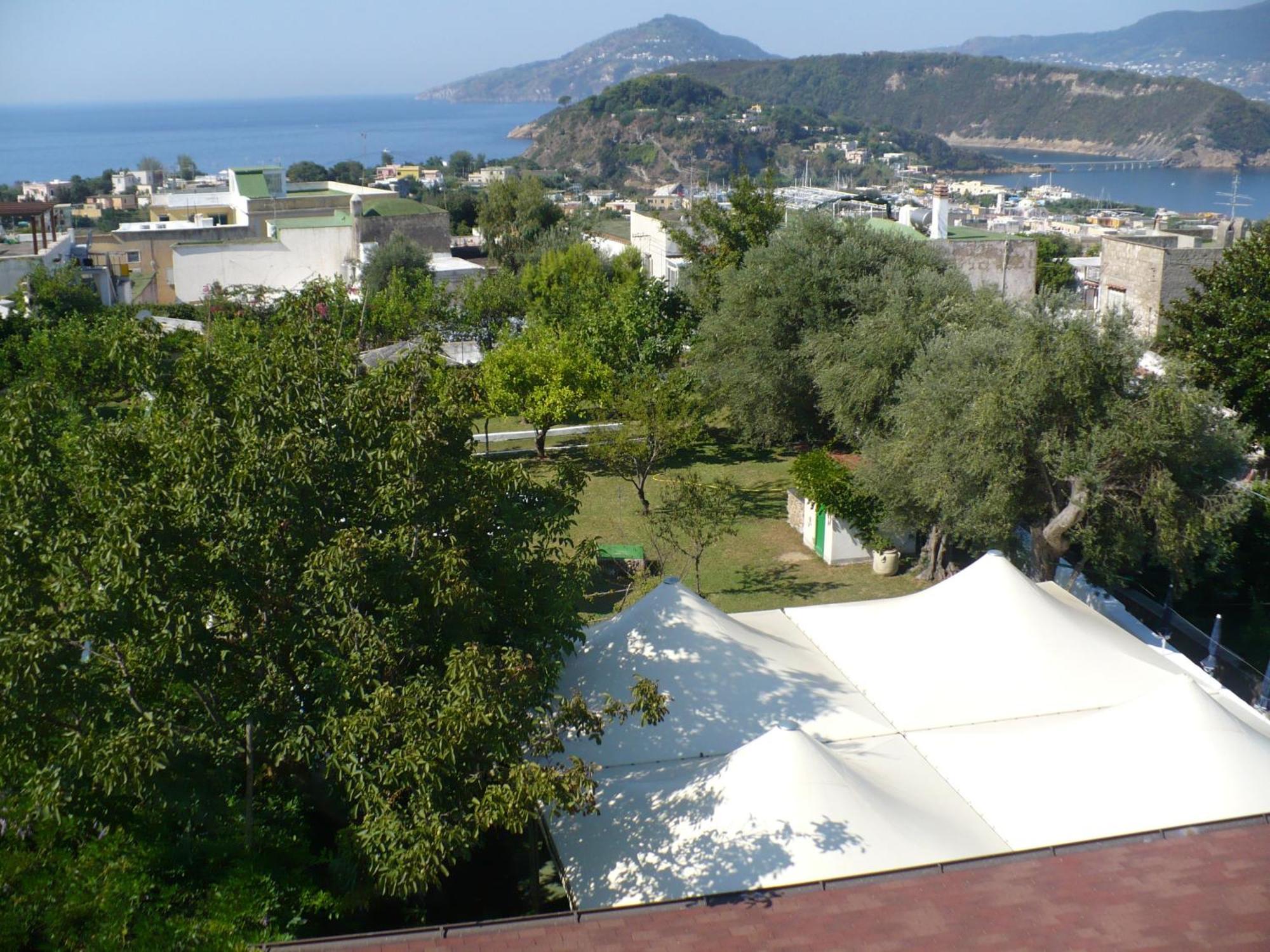 Hotel Savoia Procida Exterior foto